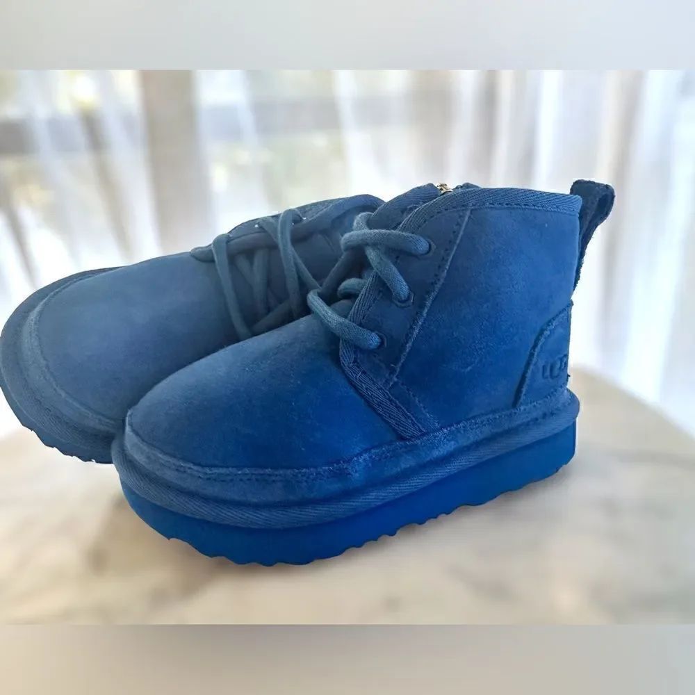 🔥🔥UGG Neumel II Toddler Zippered Chukka Boots Unisex Size 8